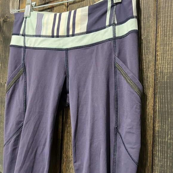 Lululemon Run A Marathon Crop II Leggings 4 Blue Groovy Stripe Aquamarine Gym - Picture 4 of 10